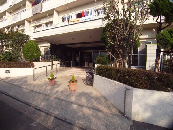 画像:エントランス写真