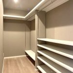 サムネイル:ウォークインクローゼット