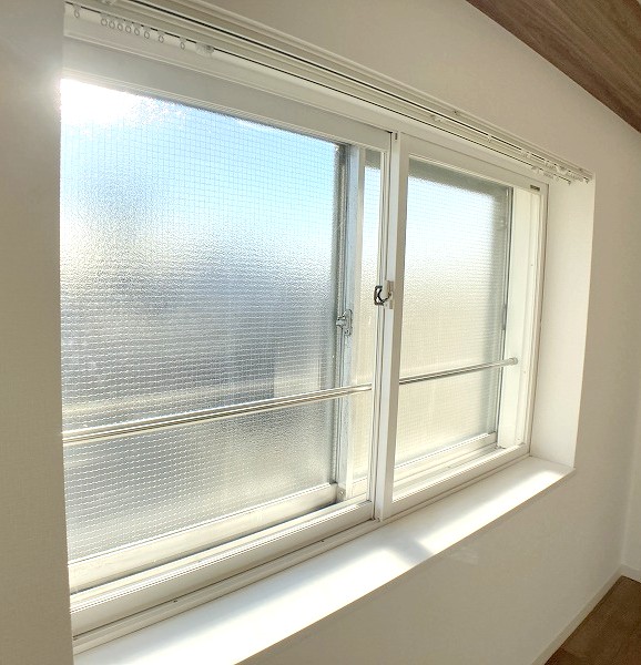 画像:インナーサッシ