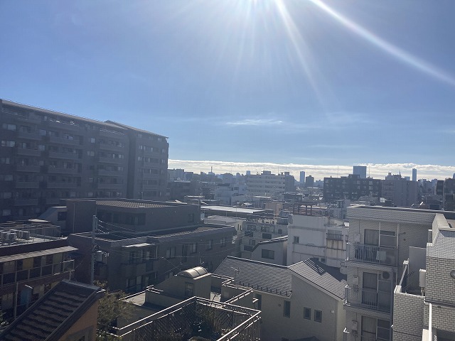 画像:眺望(西側バルコニー)