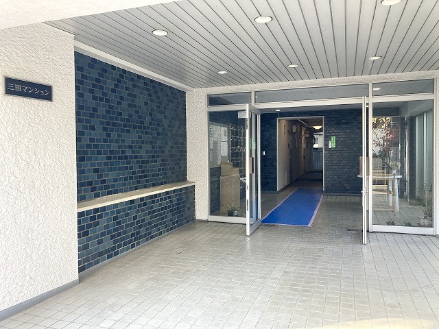 画像:エントランス