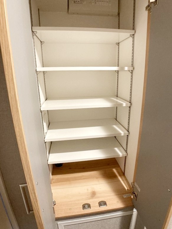 画像:シューズボックス