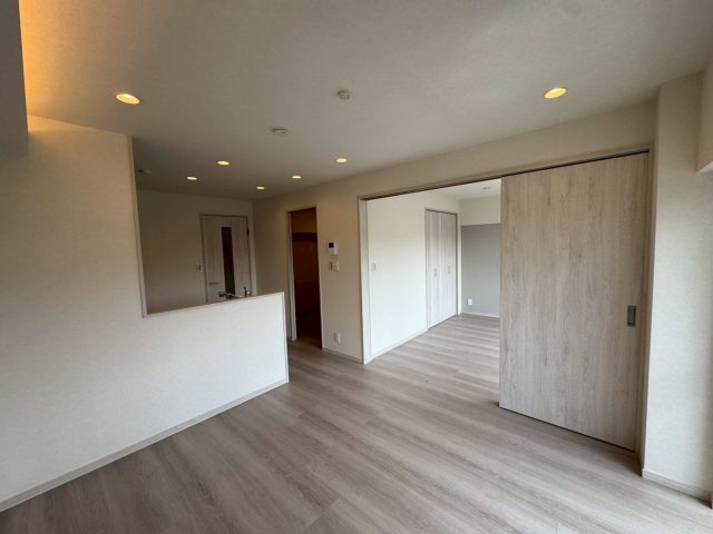 横浜マリンハイツ1号館　204号室