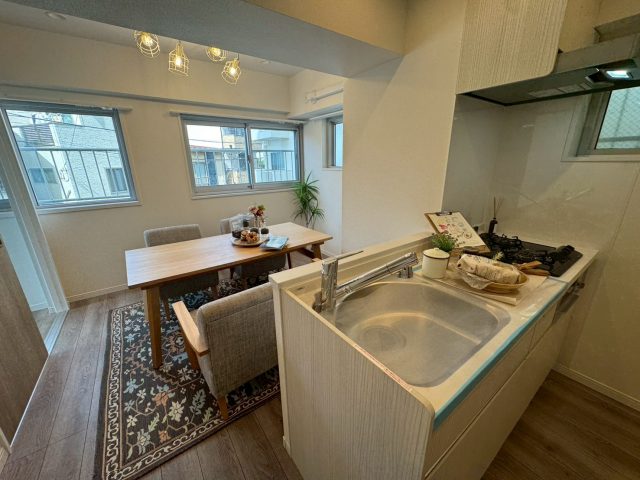 方南町セントラルマンション　301号室