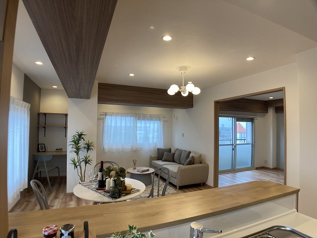 ラブリハイツ久里浜　206号室