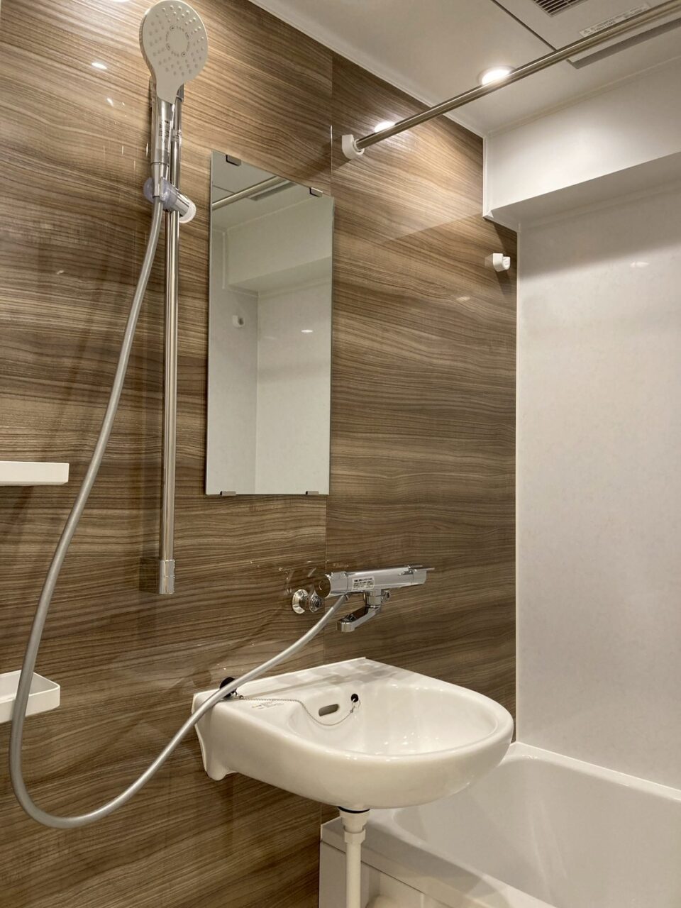 画像:二点ユニット